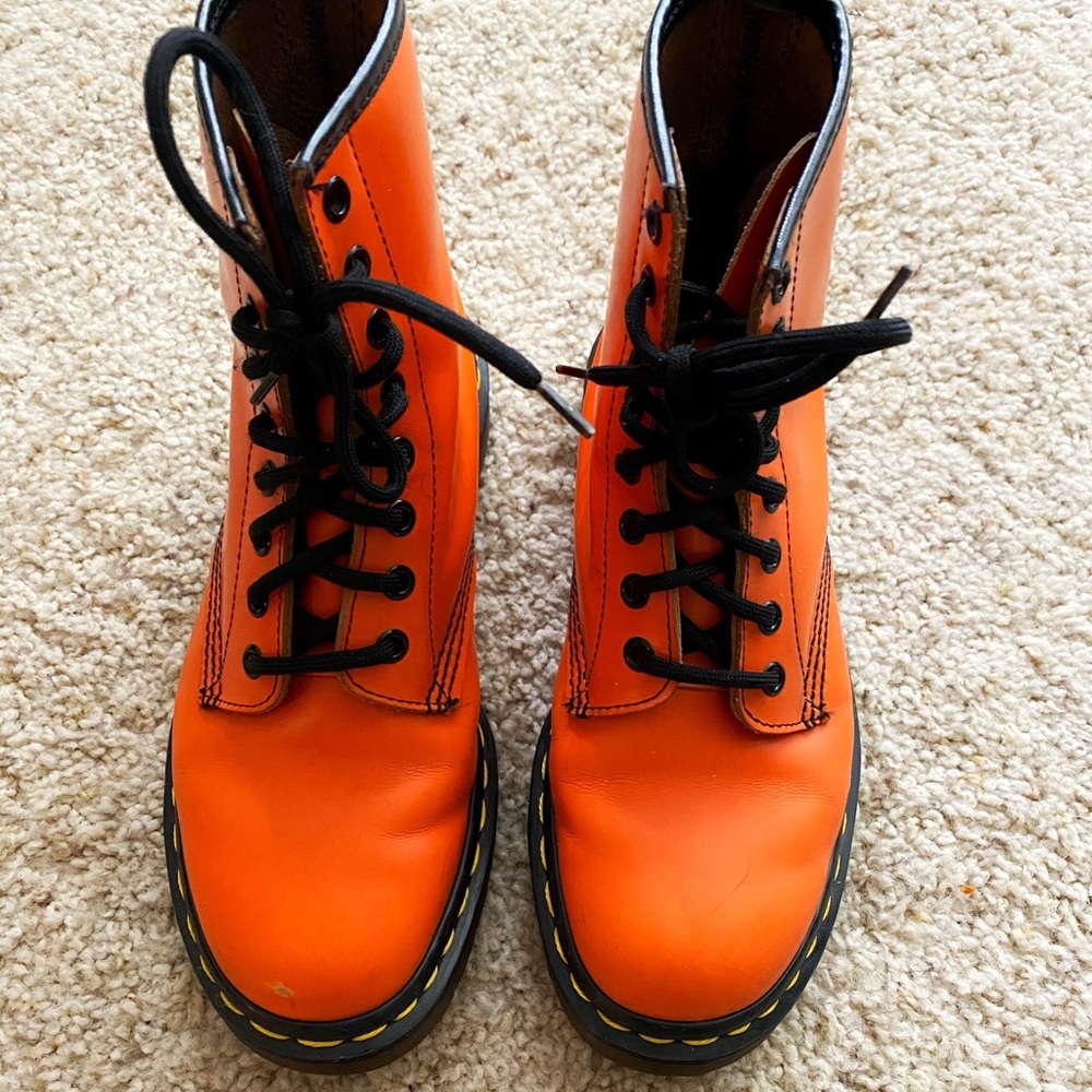 Vintage Dr. Martens 1460